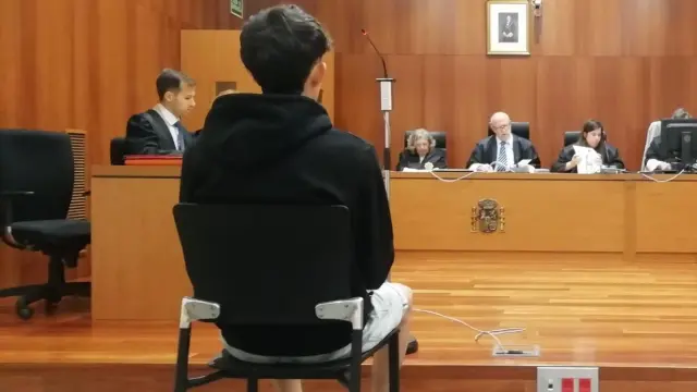 El acusado, Crístofer A. E., durante su declaración este martes en la Audiencia de Zaragoza.