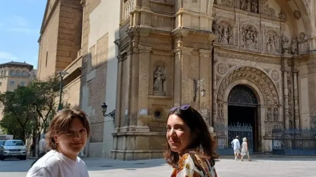 Leyre Castillero y Blanca Murillo son las responsables de Vive Zaragoza Tours.
