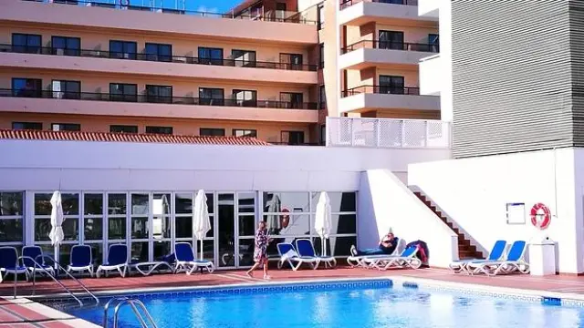 La piscina de un hotel en Santa Ponsa (Mallorca).