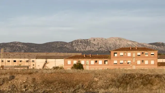 La antigua Azucarera del Jiloca, en Santa Eulalia del Campo