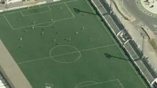 Imagen aérea del estadio de El Clariano de Onteniente (Valencia), donde jugará el Real Zaragoza el próximo jueves 2 de noviembre la eliminatoria de Copa ante el Atzeneta UE.