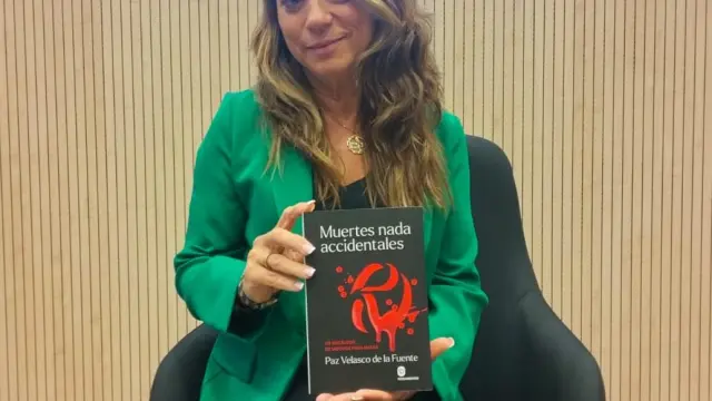 La criminóloga vallisoletana Paz Velasco, presentó en Zaragoza su nuevo libro