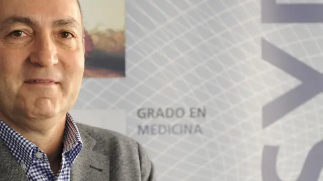 Carlos Plana es el nuevo decano de la Facultad de Ciencias de la Salud y del Deporte de Huesca.