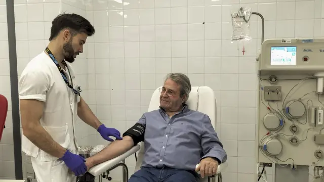 Francisco del Amo Zarzo, ciudadrealeño afincado en Burgos desde hace décadas, ha realizado este martes su donación de sangre número 500