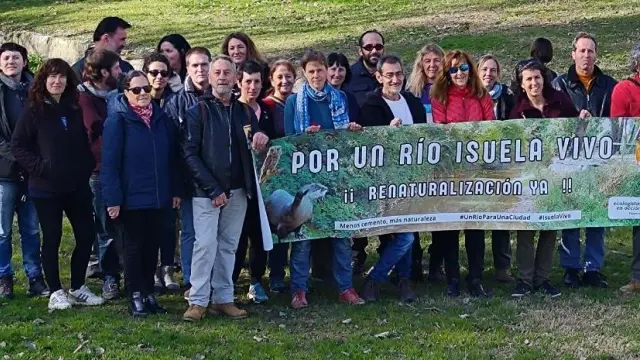 Ecologistas en Acción pide la renaturalización del río Isuela en Huesca.