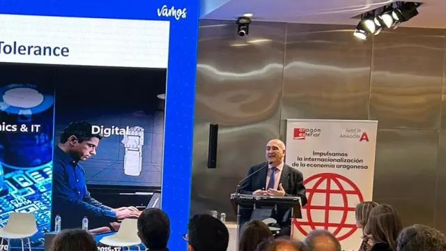 El director de SmartCities de Microsoft en Europa, José Antonio Ondiviela, en la apertura de la jornada sobre internacionalización digital organizada este jueves por Aragón Exterior.