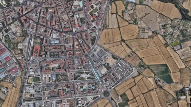 Captura de Gooble Maps con las ubicaciones de los nuevos aparcamientos disuasorios, en el este, oeste y sur de la ciudad.