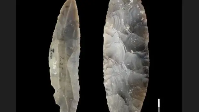 Herramientas de piedra de tipo lincombiano-ranisiano-jerzmanowiciano procedentes de Ranis, Alemania.