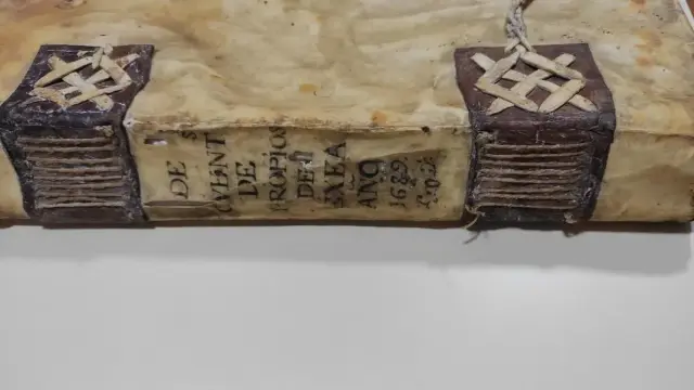 Libro del Ayuntamiento de Ejea del siglo XVII.