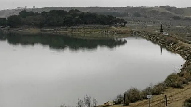 La estanca de La Llana, o del Gancho, acogerá el parque lineal de la Ciudad del Agua.