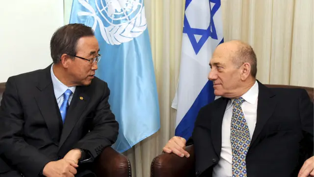 Ban Ki Moon y Ehud Olmert
