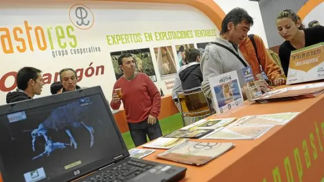 Expositor de Oviaragón Grupo Pastores en FIMA Ganadera, que se celebra Feria de Zaragoza.
