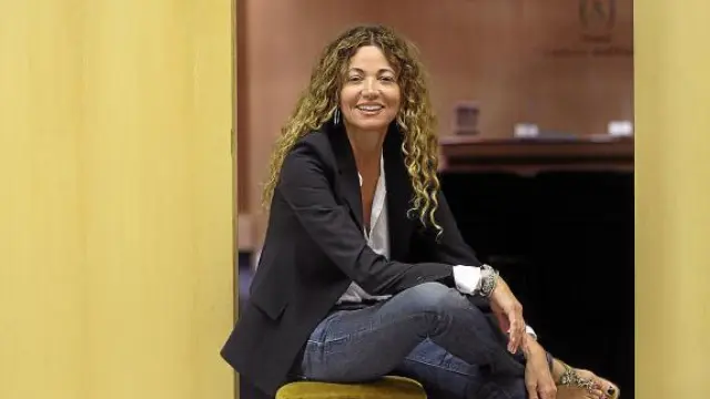 Ángela Becerra, durante la presentación de 'Ella, que todo lo tuvo' en Zaragoza.
