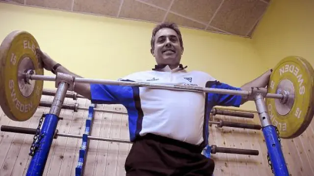 Daniel Tejero, en el gimnasio del Centro Natación Helios, donde forjó su nombre.