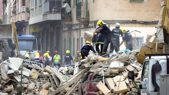 Escombros del edificio derruído en Mallorca