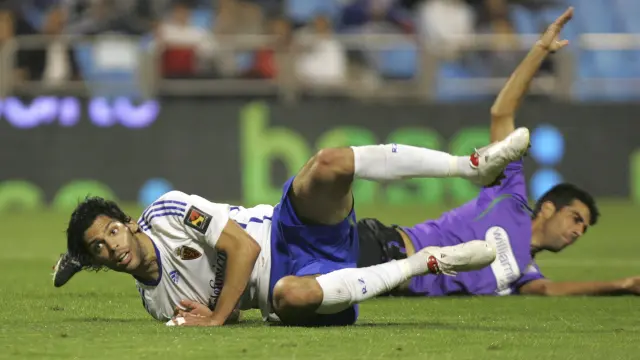 Lafita sigue con su mirada su remate en plancha que dio el gol al Real Zaragoza