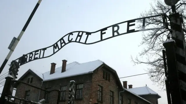 ​Representantes de más de 40 países celebran el 70 aniversario de la liberación de Auschwitz