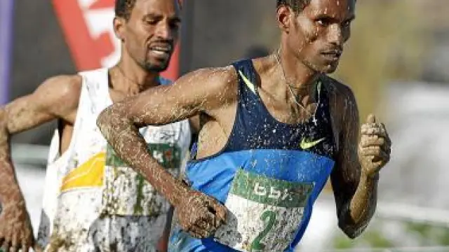 En el duelo de etíopes sorprendió Mesfin (2) a Gebremariam