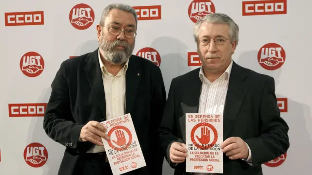 Los secretarios generales de UGT, Cándido Méndez, y de CC. OO. Ignacio Fernández Toxo.