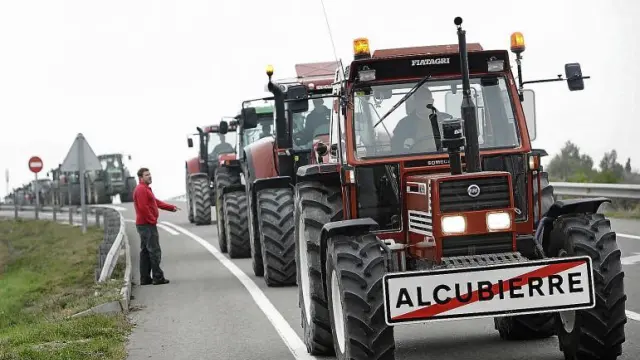 La grave situación del sector llevó a los agricultores a protestar con sus tractores en las carreteras el pasado mes de noviembre