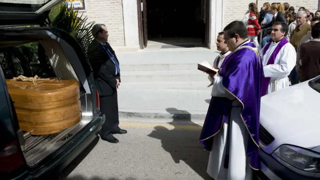El funeral por la niña se celebró en Seseña
