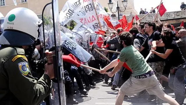 La crispación en Grecia  genera violentos incidentes