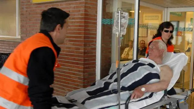El anciano ingresó ayer en Urgencias del Obispo Polanco, donde se le realizaron pruebas médicas.
