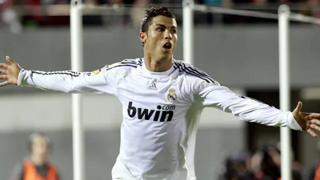 Cristiano Ronaldo celebra uno de sus tres goles en Mallorca.
