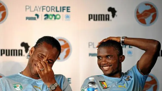 Drogba y Eto'o, las dos grandes estrellas africanas.