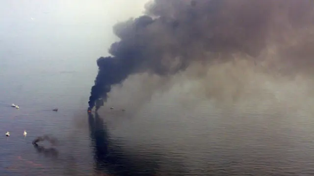 BP presenta nuevo plan para recoger crudo del Golfo