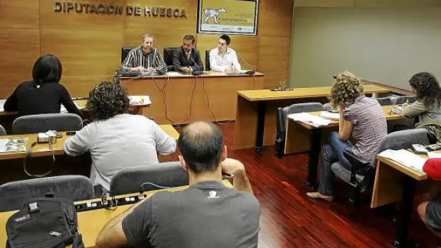De izquierda a derecha, Marcén, Lasierra y Franco, en la presentación del festival, ayer en Huesca.