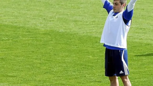 Colunga, en un entrenamiento del Real Zaragoza.