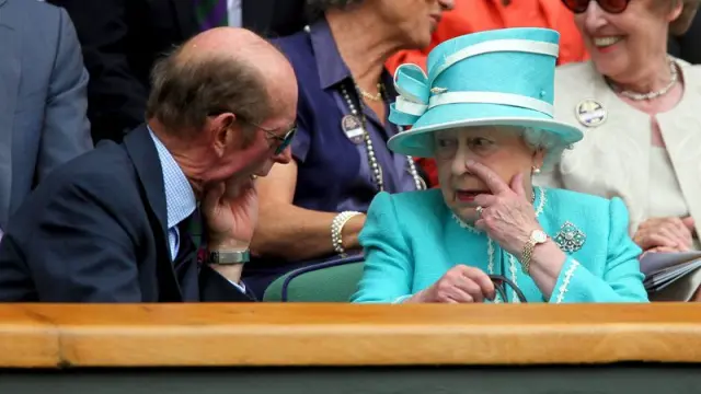 La Reina de Inglaterra ha visitado Wimbledon.