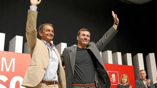 Rodríguez Zapatero y Tomás Gómez en 2008, cuando este fue reelegido líder del PSOE madrileño.