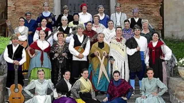 El grupo folclórico de Albelda.