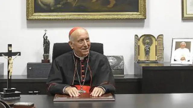 Agustín García-Gasco, en el despacho del arzobispo de Zaragoza.