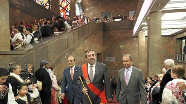 Jaime Feijoo, Juan Alberto Belloch y Fernando Gimeno, ayer en el Ayuntamiento.