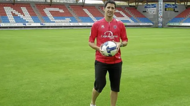 Eduardo Navarro, en el estadio de Los Pajaritos de Soria.