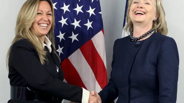 Trinidad Jiménez, con su colega estadounidense, Hillary Clinton.