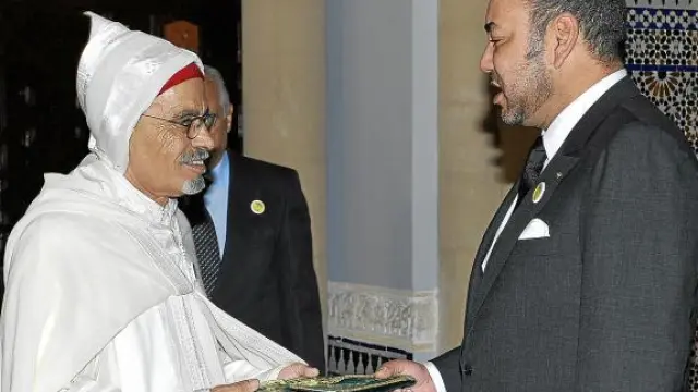 El rey de Marruecos acredita a Uld Suilem como nuevo embajador en España, ayer en Rabat.