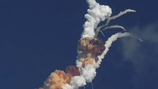 Explota un cohete indio con un satélite de comunicaciones