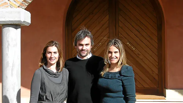 Los hermanos Inmaculada, Federico y Ana Ramón Reula.