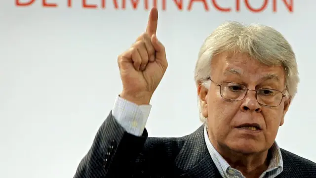 El ex presidente Felipe González