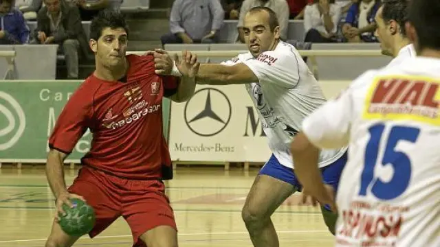 Carlos Grau en el partido de la primera vuelta contra el Almoradí.