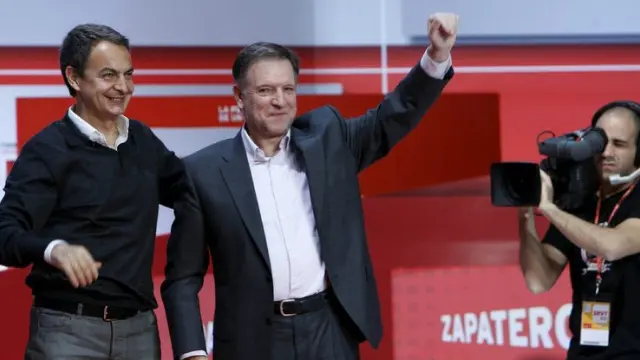 José Luis Rodríguez Zapatero junto a Marcelino Iglesias en la convención del PSOE