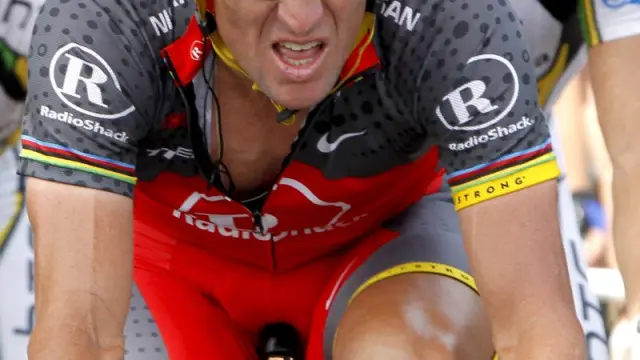 Lanc Armstrong durante una etapa del Tour de Francia de 2010