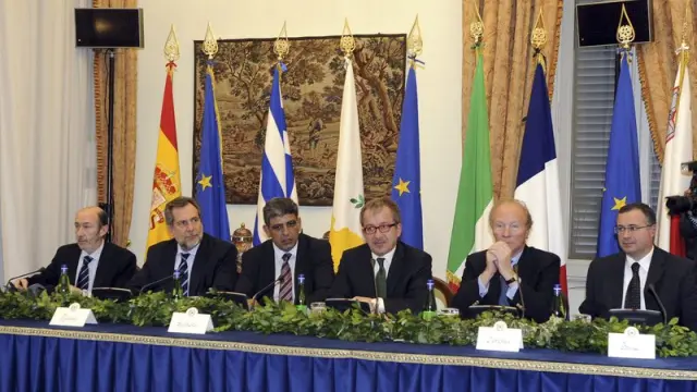Rubalcaba y otros ministros de Interior de la UE.