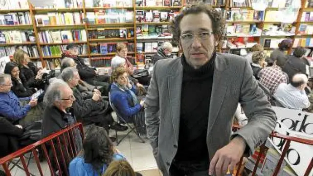 Ricardo Menéndez Salmón, ayer en la librería Cálamo.