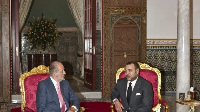 El Rey don Juan Carlos junto a Mohamed VI en la última visita del monarca español.