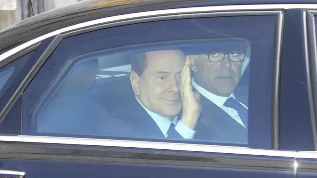 Silvio Berlusconi, comparece en el tribunal, en el día de los comicios locales